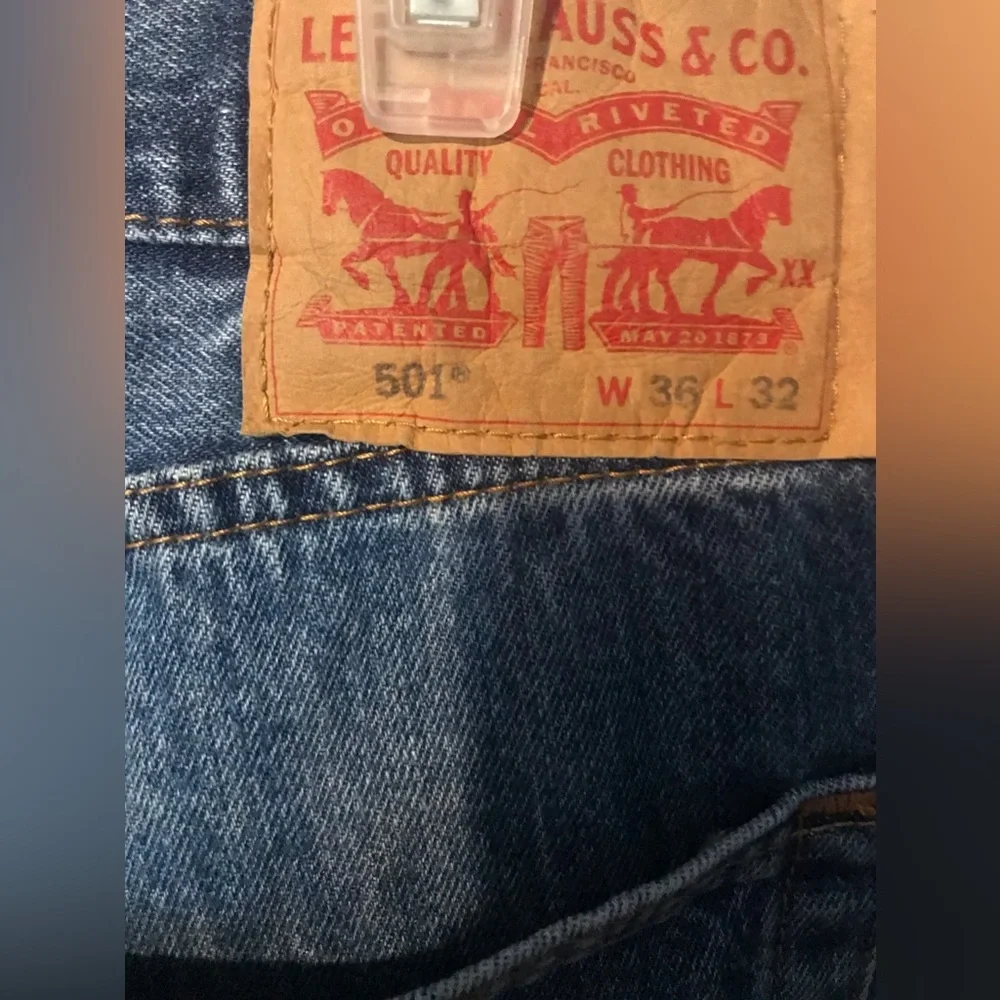 Vintage Levi's Men's Blue 501XX Series Straight Leg Denim Jeans Button Fly 36x32